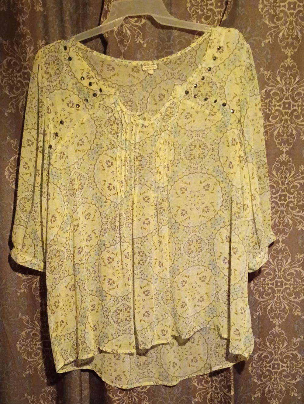Eyeshadow Pale Yellow Printed Tunic with Bead Accents